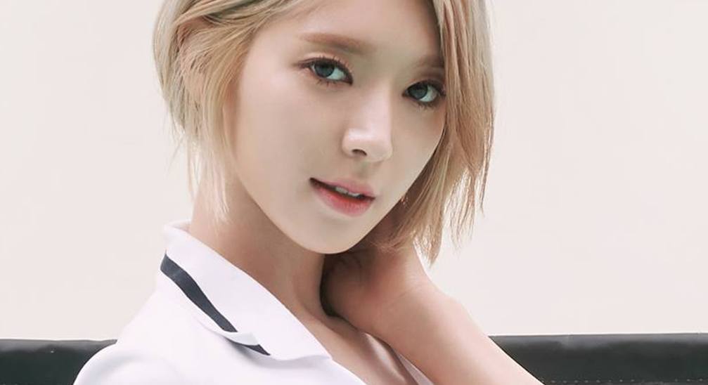 AOA Choa Reportedly Dating CEO of Electronic Company