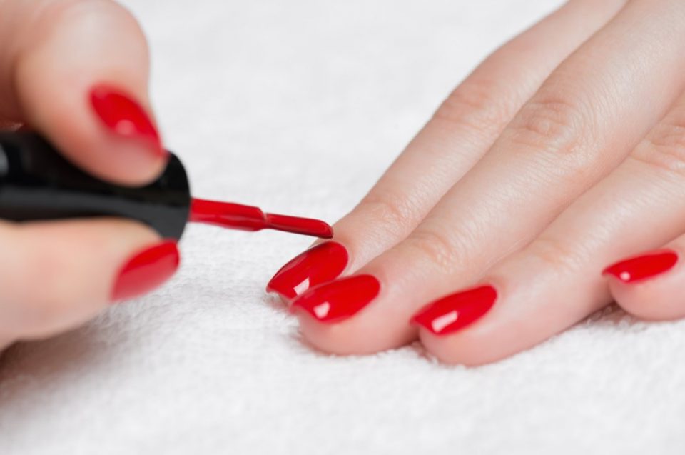 4 Easy Ways on How to Get Nail Polish out of Clothes